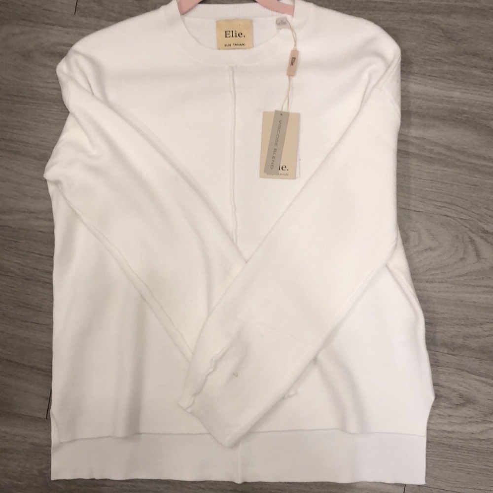 NWT Elie Tahari white sweater